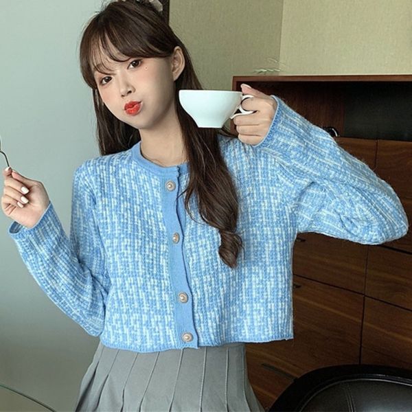 women's soft short small fragrance long sved sweater, single breasted fabric, trendy in autumn and winter., White;black
women's soft short small fragrance long sved sweater, single breasted fabric, trendy in autumn and winter., White;black