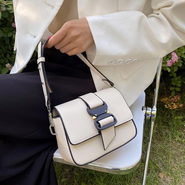 evening bags luxury design lock mini shoulder bag for women 2021 summer fashion ladies handbags crossbody solid color leather purses
evening bags luxury design lock mini shoulder bag for women 2021 summer fashion ladies handbags crossbody solid color leather purses