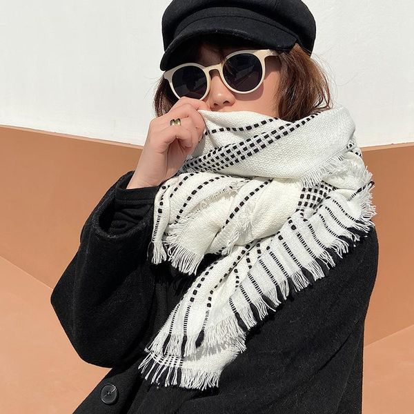scarves 2021 korean winter cashmere like warm women's scarf fashion black and white breakpoint stripe imitation outer cape, Blue;gray
scarves 2021 korean winter cashmere like warm women's scarf fashion black and white breakpoint stripe imitation outer cape, Blue;gray