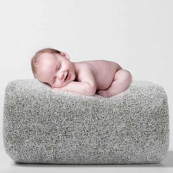 towel 70x140cm bamboo charcoal coral velvet bath for soft absorbent carbon fiber household bathroom sets
towel 70x140cm bamboo charcoal coral velvet bath for soft absorbent carbon fiber household bathroom sets