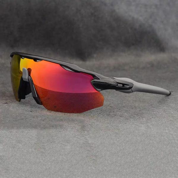 classic style cycle sunglasses cycling eyewear men fashion polarized tr90 sunglasses women outdoor sport running glasses 4 pc lens sea fishi, White;black
classic style cycle sunglasses cycling eyewear men fashion polarized tr90 sunglasses women outdoor sport running glasses 4 pc lens sea fishi, White;black