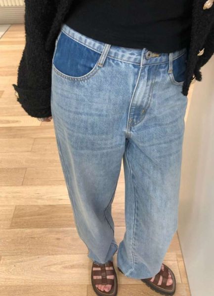 ms. luo careful machine light blue jeans, women's pants feet, rough edges, loose and thin pants, casual autumn style
ms. luo careful machine light blue jeans, women's pants feet, rough edges, loose and thin pants, casual autumn style