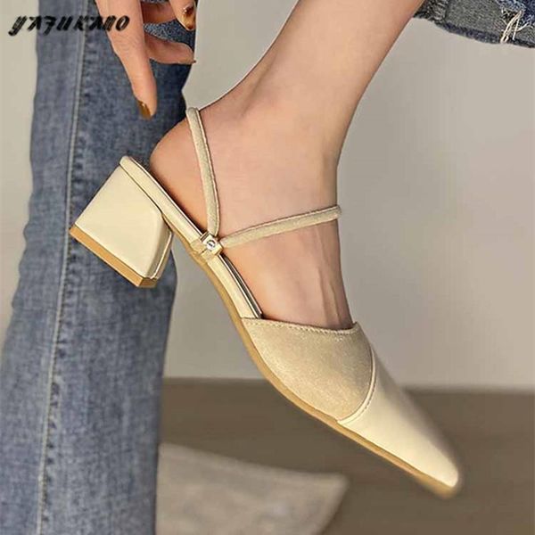 slippers women chunky heels sandals fashion casual slipper splicing pointed toe ladies slides 5 cm mid-heel shoes high retro mules, Black
slippers women chunky heels sandals fashion casual slipper splicing pointed toe ladies slides 5 cm mid-heel shoes high retro mules, Black