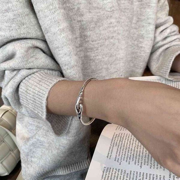 ins simple retro hook opening bracelets bangle for women net red creative fine jewelry wholesale party gifts sab183, Golden;silver
ins simple retro hook opening bracelets bangle for women net red creative fine jewelry wholesale party gifts sab183, Golden;silver