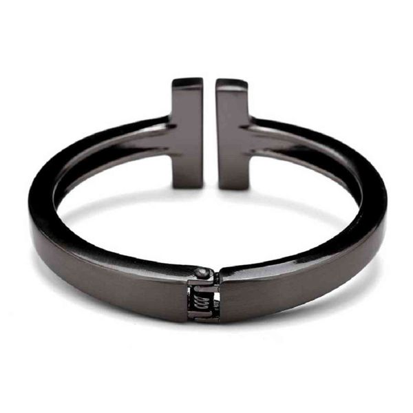 women stainless steel black cuff bracelet bangle fashion silver color style punk hip hop jewelry bracelets for men womens
women stainless steel black cuff bracelet bangle fashion silver color style punk hip hop jewelry bracelets for men womens