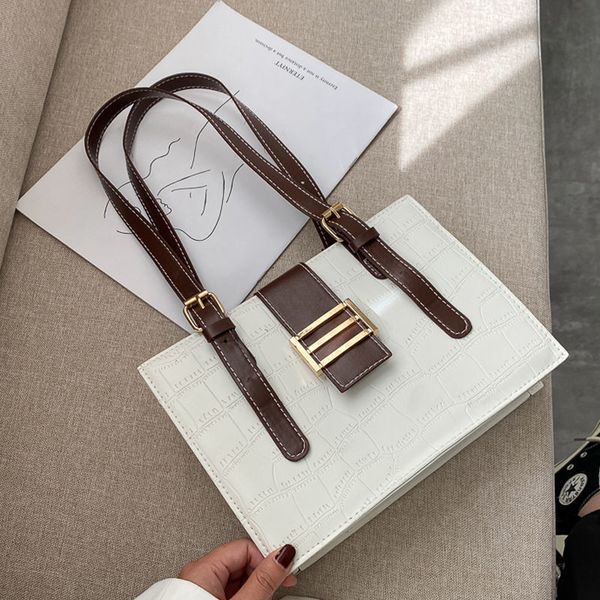 high sense bag women's new fashion one shoulder armpit niche design versatile female handbags
high sense bag women's new fashion one shoulder armpit niche design versatile female handbags