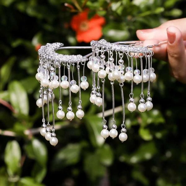 party masks daily simple ancient style lolita kanzashi hair stick ornaments cosplay retro hanfu tassel step shake antique headdress
party masks daily simple ancient style lolita kanzashi hair stick ornaments cosplay retro hanfu tassel step shake antique headdress