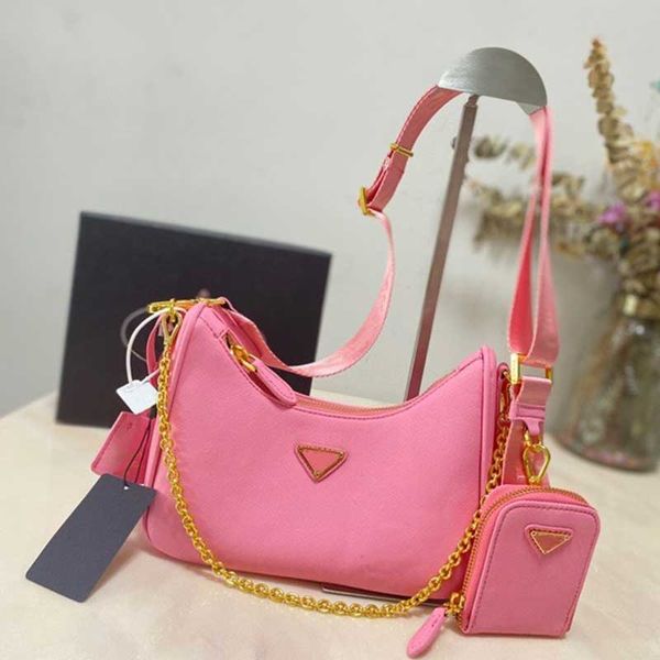 2021 shoulder bag designer golden chain leather handbag dinner party shoulders messenger bags purse fashion classic high quality
2021 shoulder bag designer golden chain leather handbag dinner party shoulders messenger bags purse fashion classic high quality