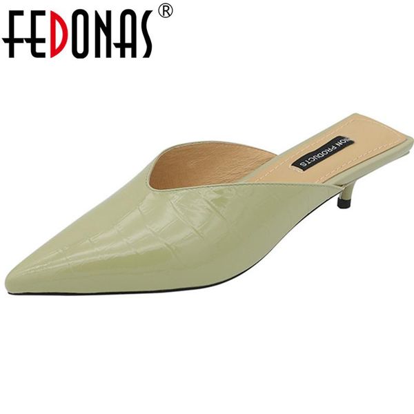 fedonas concise design women mules genuine leather 2021 fashion trend shoes woman heels spring summer party casual sandals new, Black
fedonas concise design women mules genuine leather 2021 fashion trend shoes woman heels spring summer party casual sandals new, Black