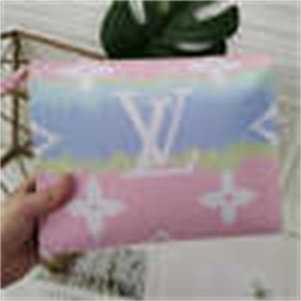 wallet brand designer chain luxury m67692 2020 leather spring and summer wallets female bag new long net red bag real pouches key card holde, Red;black
wallet brand designer chain luxury m67692 2020 leather spring and summer wallets female bag new long net red bag real pouches key card holde, Red;black