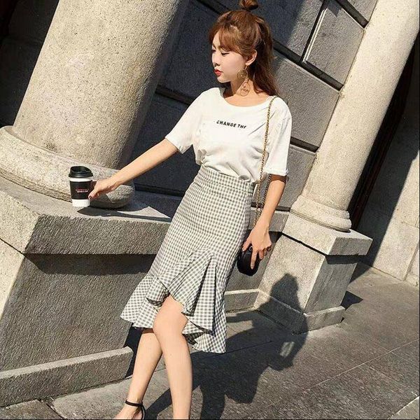 summer plaid skirts women elegant high waist ruffles fishtail skirt irregular mid mermaid skirt female hip package jupe, Black
summer plaid skirts women elegant high waist ruffles fishtail skirt irregular mid mermaid skirt female hip package jupe, Black