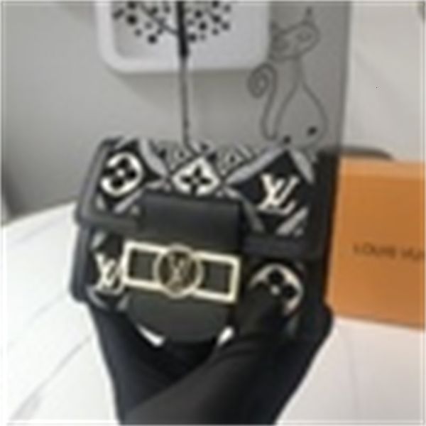 m69998 wallet bumbags long wallet chain wallets purse clutches evening pouches mini belt bags y92v, Red;black
m69998 wallet bumbags long wallet chain wallets purse clutches evening pouches mini belt bags y92v, Red;black