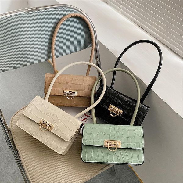 evening bags luxury designer handbag ladies bag 2021 fashion trend single shoulder solid color retro messenger small square
evening bags luxury designer handbag ladies bag 2021 fashion trend single shoulder solid color retro messenger small square