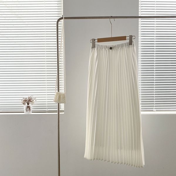 4-color elastic waist pleated korean 2021 spring new slim fashionable long skirt zaiz, Black
4-color elastic waist pleated korean 2021 spring new slim fashionable long skirt zaiz, Black