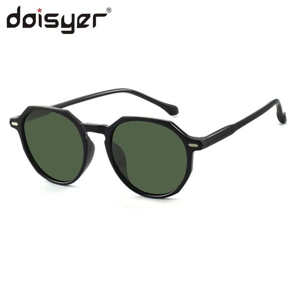 sunglasses daisyer 2021 vintage and stylish polarized, White;black 
sunglasses daisyer 2021 vintage and stylish polarized, White;black