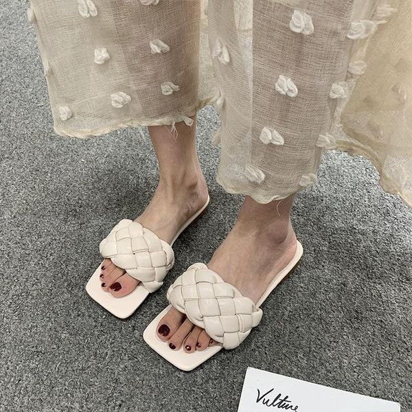 slippers braided sandals and female ins-music of the tide 2021 summer outer wear beach, Black
slippers braided sandals and female ins-music of the tide 2021 summer outer wear beach, Black