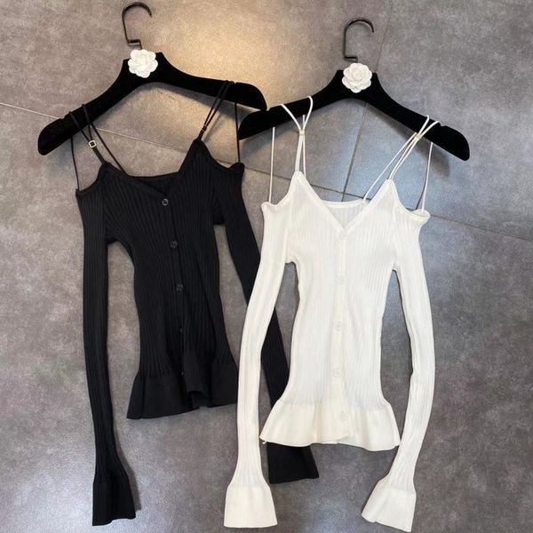 2021 spring new arrival long flare strapless v neck frilly mesh female sweater 3nda, White;black
2021 spring new arrival long flare strapless v neck frilly mesh female sweater 3nda, White;black