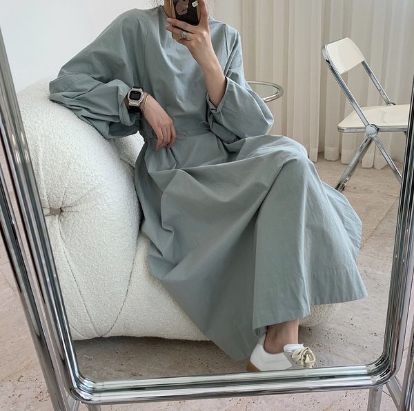 2021 women autumn new simple fashion round neck sleeve waist loose and thin mid-length skirt qewf, Black;gray
2021 women autumn new simple fashion round neck sleeve waist loose and thin mid-length skirt qewf, Black;gray