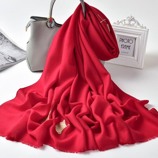 scarves 100% wool scarf women's autumn and winter embroidery versatile middle aged mother's thickened cashmere shawl gift box, Blue;gray
scarves 100% wool scarf women's autumn and winter embroidery versatile middle aged mother's thickened cashmere shawl gift box, Blue;gray