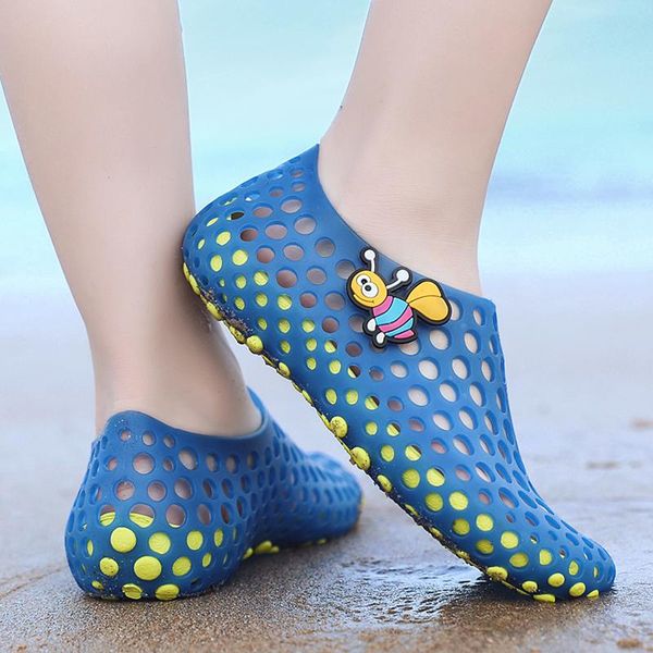 sandals fashion kids beach shoes children garden hole boys non-slip outdoor girls lightweight water footwear high quality, Black;red
sandals fashion kids beach shoes children garden hole boys non-slip outdoor girls lightweight water footwear high quality, Black;red