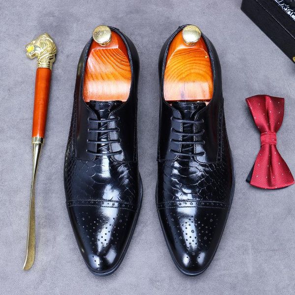 dress shoes 2021 pointed toe genuine leather men's snake pattern print british trend carved brogue business, Black
dress shoes 2021 pointed toe genuine leather men's snake pattern print british trend carved brogue business, Black
