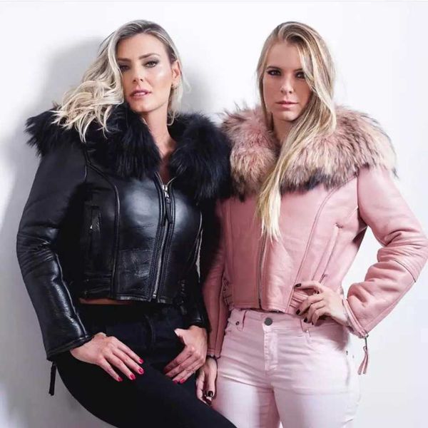 real full sheepskin leather winter jacket women fur coats raccoon fur collar thick outerwear fashion outer genuine leather 211012, Black
real full sheepskin leather winter jacket women fur coats raccoon fur collar thick outerwear fashion outer genuine leather 211012, Black