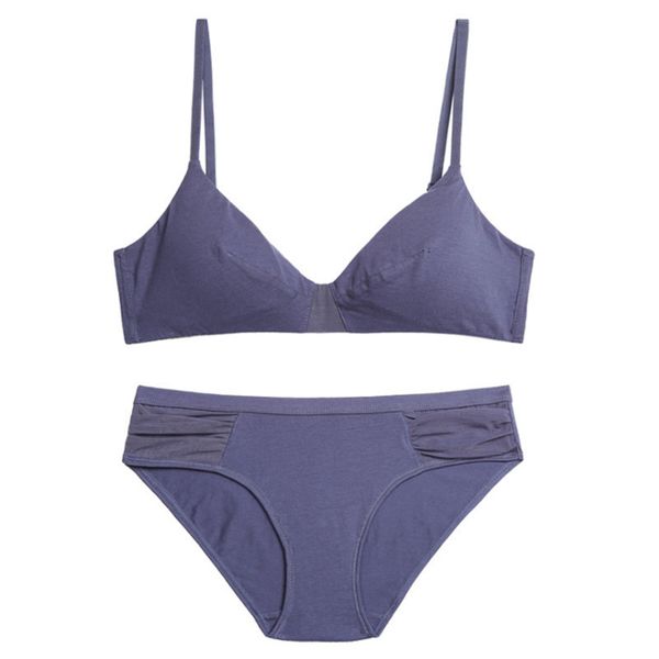 fashion design new simple and comfortable cotton smooth ultra thin rimless suit underwear with pad girl bra, Red;black 
fashion design new simple and comfortable cotton smooth ultra thin rimless suit underwear with pad girl bra, Red;black