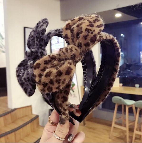 korea classics wide edge cowboy head band women fashion thousand bird grid bowknot hair hoop retro hair accessories, Silver
korea classics wide edge cowboy head band women fashion thousand bird grid bowknot hair hoop retro hair accessories, Silver