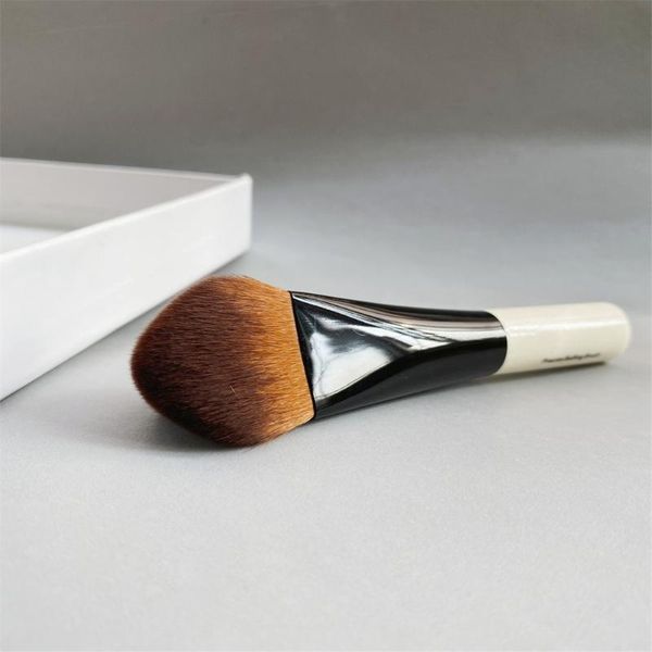 makeup brushes precise buffing brush - angular 3d foundation contour sculpting cosmetics beauty tool
makeup brushes precise buffing brush - angular 3d foundation contour sculpting cosmetics beauty tool