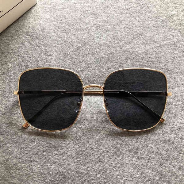 2021 gm brand new men sunglass classic great frame square sunglass soft dign fashion women army driving sunglass blingrh9t, White;black
2021 gm brand new men sunglass classic great frame square sunglass soft dign fashion women army driving sunglass blingrh9t, White;black