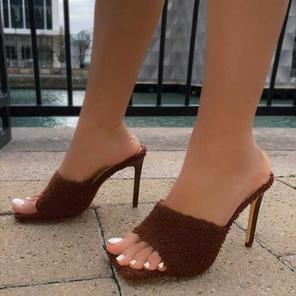 sandals trendy square peep toe high heeled slippers plush for women summer slip on shoes winter, Black
sandals trendy square peep toe high heeled slippers plush for women summer slip on shoes winter, Black