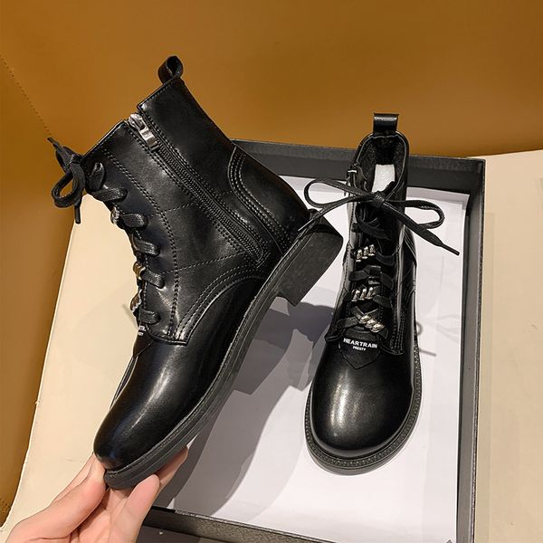 2021 autumn and winter single round head lace up fashion martin flat bottomed women's short boots square heels, Black
2021 autumn and winter single round head lace up fashion martin flat bottomed women's short boots square heels, Black