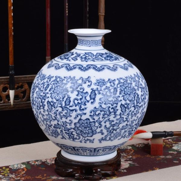 blue and white eggshell porcelain vases interlocking flower ceramic vase handmade home decoration jingdezhen flower vases
blue and white eggshell porcelain vases interlocking flower ceramic vase handmade home decoration jingdezhen flower vases