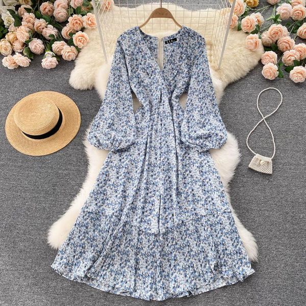 casual dresses singreiny autumn retro floral dress women sweet korean puff sleeve v neck a-line 2021 bohemian print vacation, Black;gray
casual dresses singreiny autumn retro floral dress women sweet korean puff sleeve v neck a-line 2021 bohemian print vacation, Black;gray