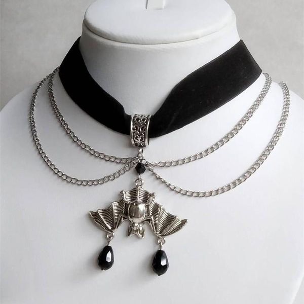 chokers goth black velvet choker bat necklace victorian gorgeous punk gothic vampire jewelry fashion party women halloween gift charm, Golden;silver 
chokers goth black velvet choker bat necklace victorian gorgeous punk gothic vampire jewelry fashion party women halloween gift charm, Golden;silver