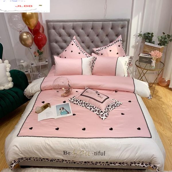 luxury embroidery egyptian cotton wedding bedding sets king duvet cover bed sheet pillowcase pink leopard 4pcs bedclothes
luxury embroidery egyptian cotton wedding bedding sets king duvet cover bed sheet pillowcase pink leopard 4pcs bedclothes