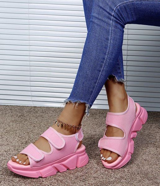 sandals plus size 2021 summer european and american thick-soled women's with casual fish mouth women, Black
sandals plus size 2021 summer european and american thick-soled women's with casual fish mouth women, Black