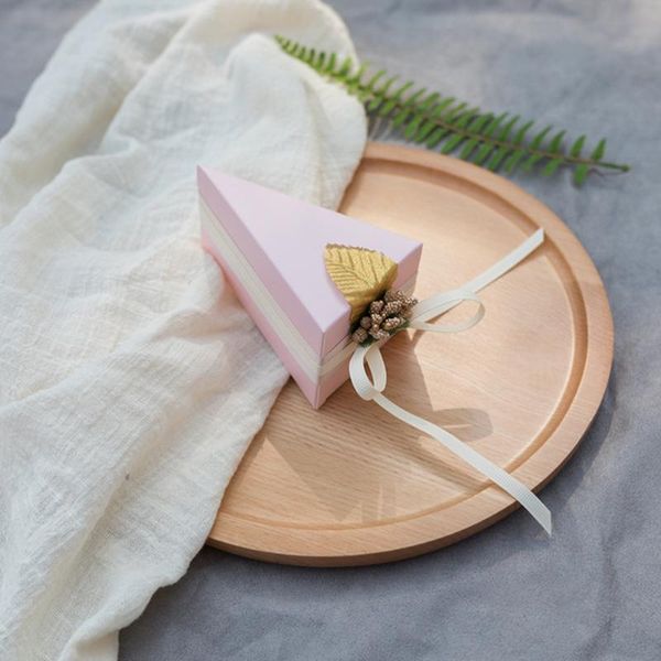 gift wrap 5pcs triangle creative cake box candy present storage case for wedding birthday festival )
gift wrap 5pcs triangle creative cake box candy present storage case for wedding birthday festival )