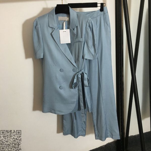 2021 summer women two pieces sets brand western-style lapel shirt and high-waist straight-leg pants fashion womens designers clothes shirt a, White
2021 summer women two pieces sets brand western-style lapel shirt and high-waist straight-leg pants fashion womens designers clothes shirt a, White