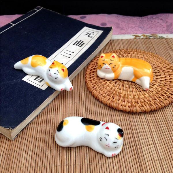 chopsticks 1pc creative small lazy cat ornaments ceramic holder pillow rest kitchen tableware
chopsticks 1pc creative small lazy cat ornaments ceramic holder pillow rest kitchen tableware