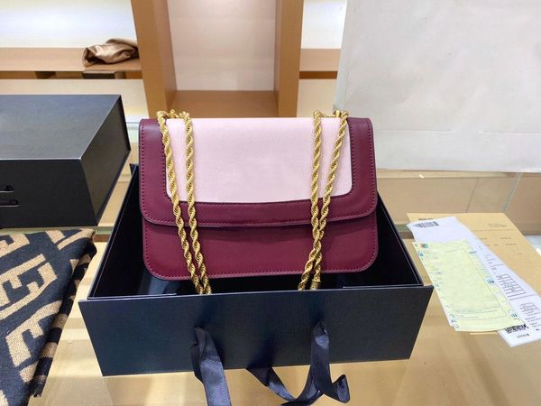 bag cowhide patent leather handbag imitation brands women luxurys designers bags 2021 classic fashion designer original box wholesale, Black;red
bag cowhide patent leather handbag imitation brands women luxurys designers bags 2021 classic fashion designer original box wholesale, Black;red