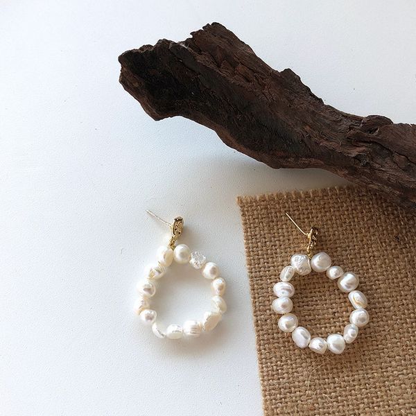 s925 silver needle korean fashion earrings female cool wind freshwater pearl round simple temperament, Golden
s925 silver needle korean fashion earrings female cool wind freshwater pearl round simple temperament, Golden