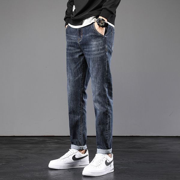 2021 new korean style fashion men jeans retro black blue elastic vintage designer denim trousers slim cotton pencil pants r6c7
2021 new korean style fashion men jeans retro black blue elastic vintage designer denim trousers slim cotton pencil pants r6c7