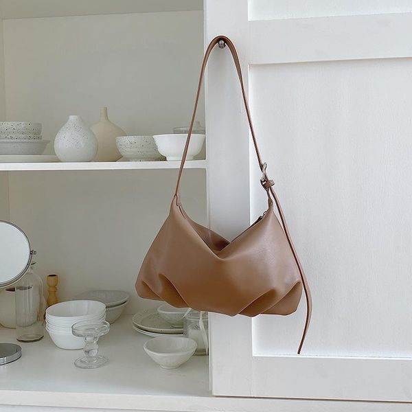 evening bags female bag style soft face ladies one-shoulder diagonal fashionable temperament pleated baguette handbags purses
evening bags female bag style soft face ladies one-shoulder diagonal fashionable temperament pleated baguette handbags purses