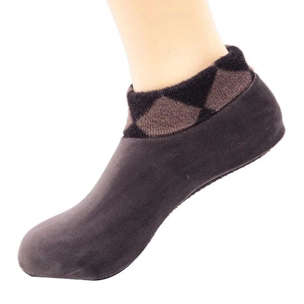men winter warm onfronted fleece bed sok antislip slipper floor needless flowers laarzen flower socks for gentlemen, Black
men winter warm onfronted fleece bed sok antislip slipper floor needless flowers laarzen flower socks for gentlemen, Black