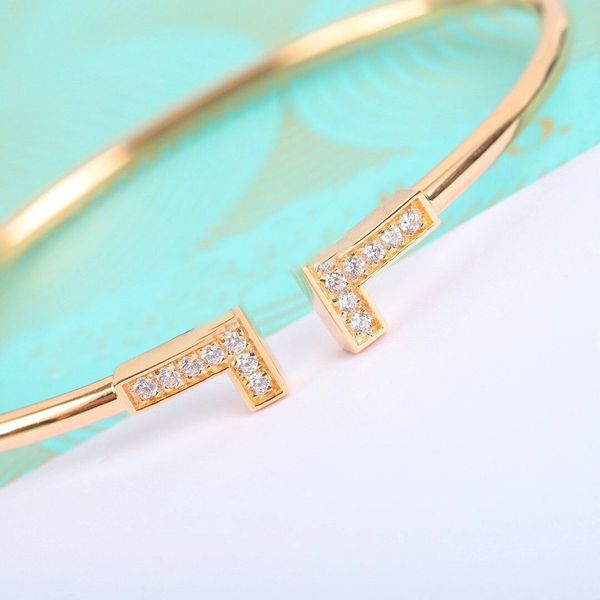 s925 silver opened punk bracelet with diamond for women wedding jewelry party charm gift with box ps3768, Golden;silver
s925 silver opened punk bracelet with diamond for women wedding jewelry party charm gift with box ps3768, Golden;silver