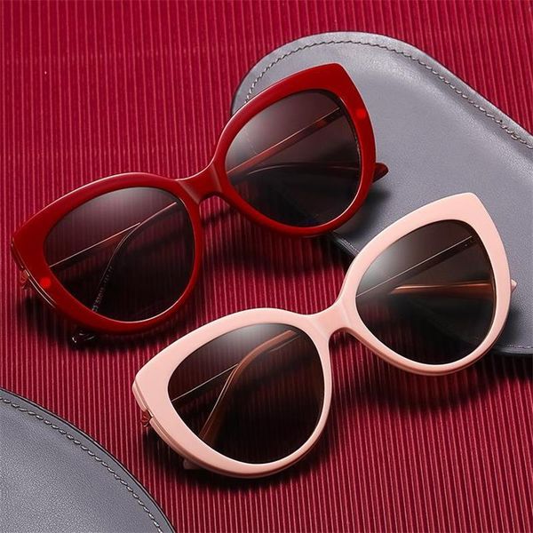 sunglasses clip on women polarized glasses retro vintage anti glare cat eye 2021 optical myopia eyeglass, White;black
sunglasses clip on women polarized glasses retro vintage anti glare cat eye 2021 optical myopia eyeglass, White;black
