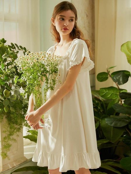 summer cotton sweet princess sleepwear short sleeve elegant female white nightgowns girls loose nightwear, Black;red
summer cotton sweet princess sleepwear short sleeve elegant female white nightgowns girls loose nightwear, Black;red