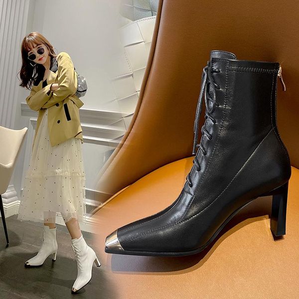 dress shoes 2021 spring and autumn thick heel all-match leather short boots women's square toe single x362, Black
dress shoes 2021 spring and autumn thick heel all-match leather short boots women's square toe single x362, Black