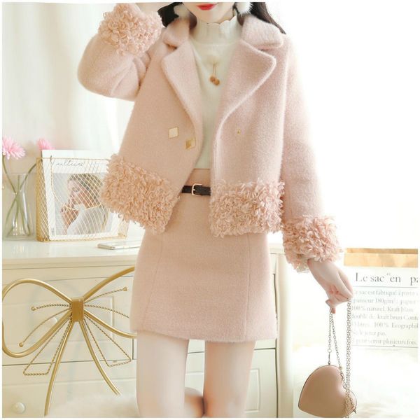 women of winter collar lamb chopsticks vison skin short fashion fancy two-piece suit y318 juye, Black;gray
women of winter collar lamb chopsticks vison skin short fashion fancy two-piece suit y318 juye, Black;gray